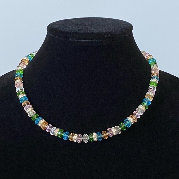 Necklace Faceted Crystal Rhinestone Beads 
17.5”+ 3” Jewelry - Picture 6 of 7